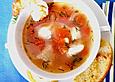 Fischsuppe mit Knoblauchbrot