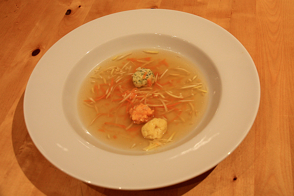 Dreierlei Klößchen als Suppeneinlage (Rezept mit Bild) | Chefkoch.de