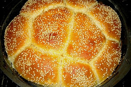 Br&ouml;tchen mit Quark und Hefe 2
