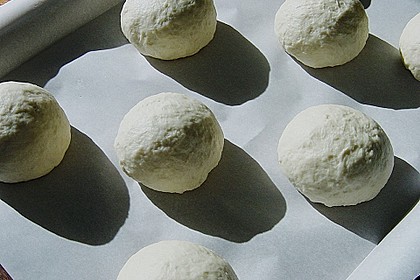 Br&ouml;tchen mit Quark und Hefe 25