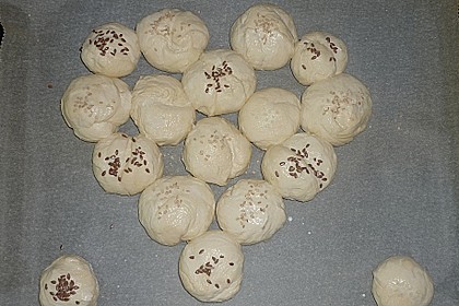 Br&ouml;tchen mit Quark und Hefe 39