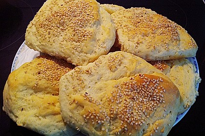 Br&ouml;tchen mit Quark und Hefe 41