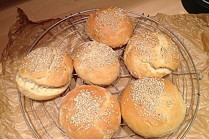 Br&ouml;tchen mit Quark und Hefe 46