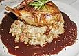 Wachteln auf Pilzrisotto mit Portweinsauce