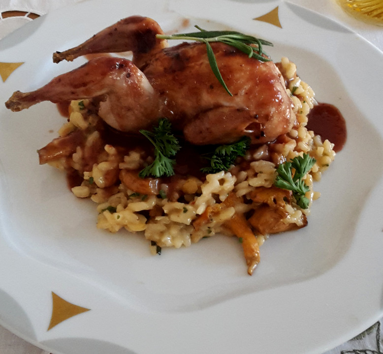 Wachteln auf Pilzrisotto mit Portweinsauce (Rezept mit Bild) | Chefkoch.de