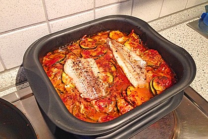 1a Lachs mit Zucchini und Tomaten 9