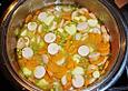 Bunte Gem&uuml;sesuppe nach B&auml;rbel