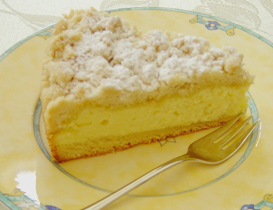 Schlesischer Quark - Streusel - Hefeteig - Kuchen (Rezept mit Bild ...