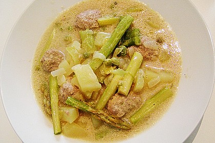 Spargeleintopf mit Fleischklößchen 6