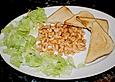 Knoblauch Shrimps mit Eisbergsalat