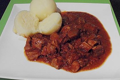 Gulasch 13