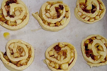 Apfel - Zimt - Schnecken 5