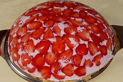 Erdbeer - Kuppeltorte &agrave; la Jessy 2