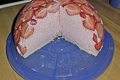 Erdbeer - Kuppeltorte &agrave; la Jessy 6