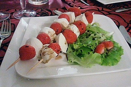 Mozzarella mit Balsamico - Erdbeeren 1