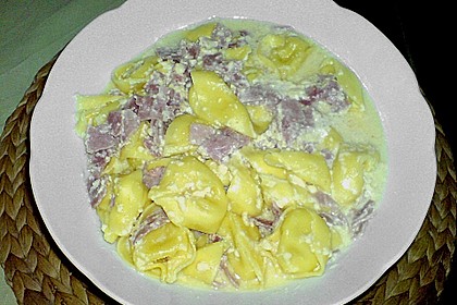 Tortellini alla panna