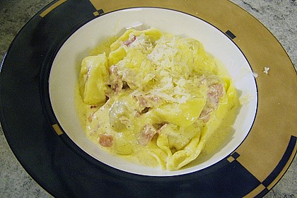 Tortellini alla panna 6