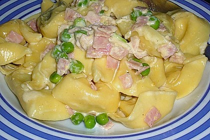 Tortellini alla panna 23