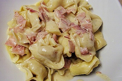 Tortellini alla panna 24