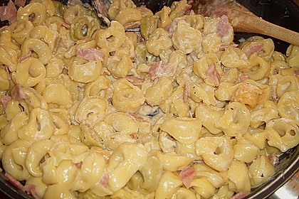 Tortellini alla panna 30