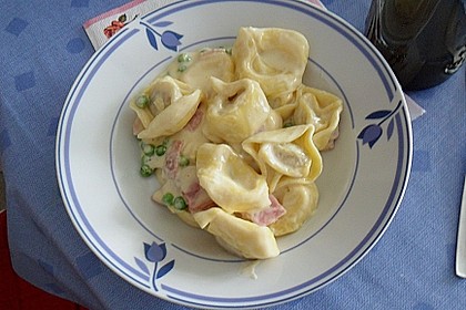 Tortellini alla panna 31