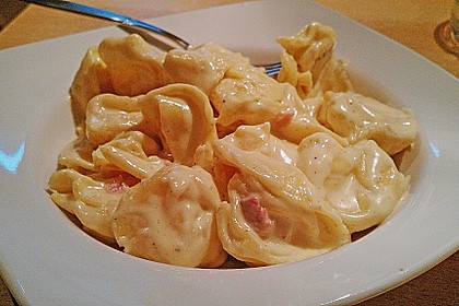 Tortellini alla panna 35