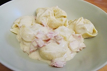 Tortellini alla panna 37