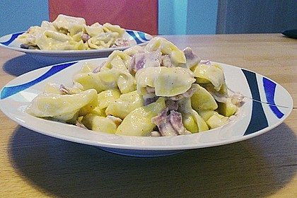 Tortellini alla panna 40