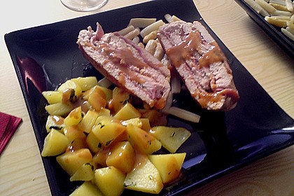 Putenrouladen auf gebratenem Spargel 14