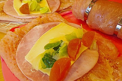 Putenrouladen auf gebratenem Spargel 24