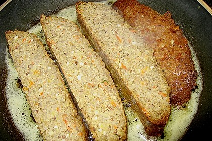 Grünkernrolle mit Paprikasoße 6