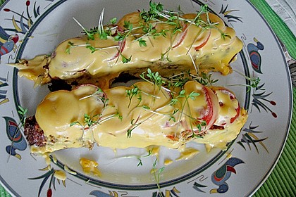 Grünkernrolle mit Paprikasoße 3
