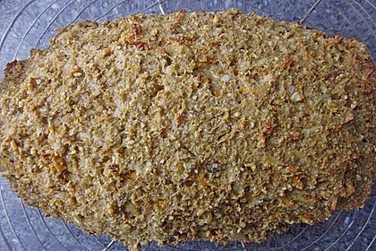 Grünkernrolle mit Paprikasoße 24
