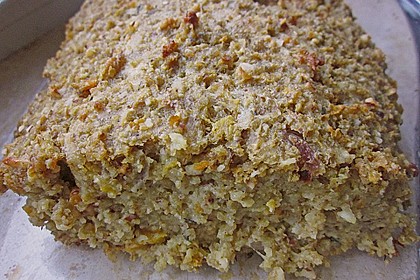 Grünkernrolle mit Paprikasoße 21