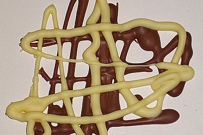 Schokoladendekoration f&uuml;r Torten oder Dessert 17