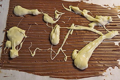 Schokoladendekoration f&uuml;r Torten oder Dessert 24
