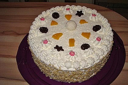 Pfirsich - Raffaello - Torte 4