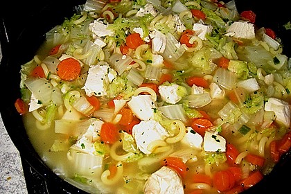Chinakohl - H&uuml;hnersuppe