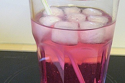 Ouzo Spezial 3