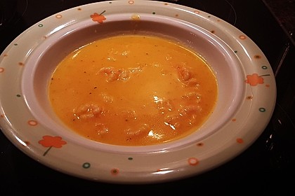 Möhrensuppe mit Krabben 6