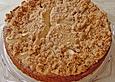 K&auml;sekuchen  mit einer Apfel - Streuseldecke