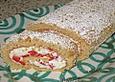Erdbeer - Nuss - Roulade