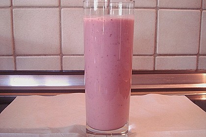 Erdbeer - Lassi 12