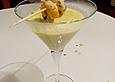 Paprikasuppe mit gebratenen Scampi