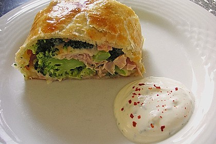 Brokkolistrudel 12
