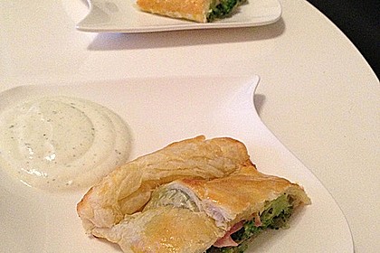 Brokkolistrudel 40