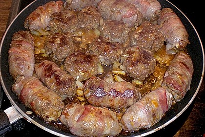 Cevapcici (Hackw&uuml;rstchen) im Speckmantel 7
