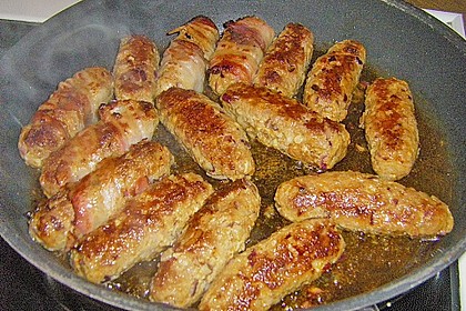 Cevapcici (Hackw&uuml;rstchen) im Speckmantel 19