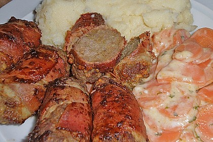 Cevapcici (Hackw&uuml;rstchen) im Speckmantel 41