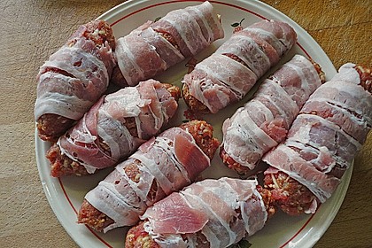 Cevapcici (Hackw&uuml;rstchen) im Speckmantel 45